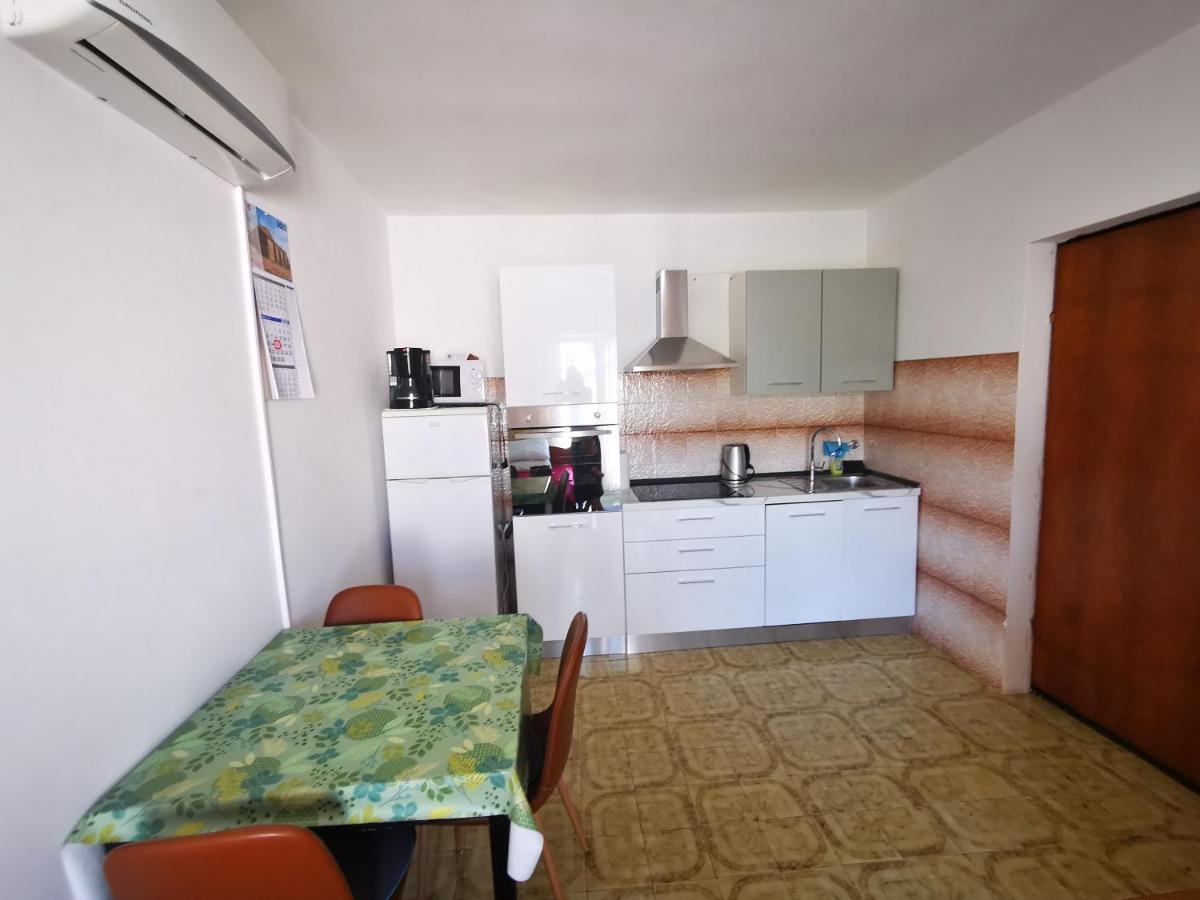 Apartment Dasek Ii, นยีวีเซ ภายนอก รูปภาพ